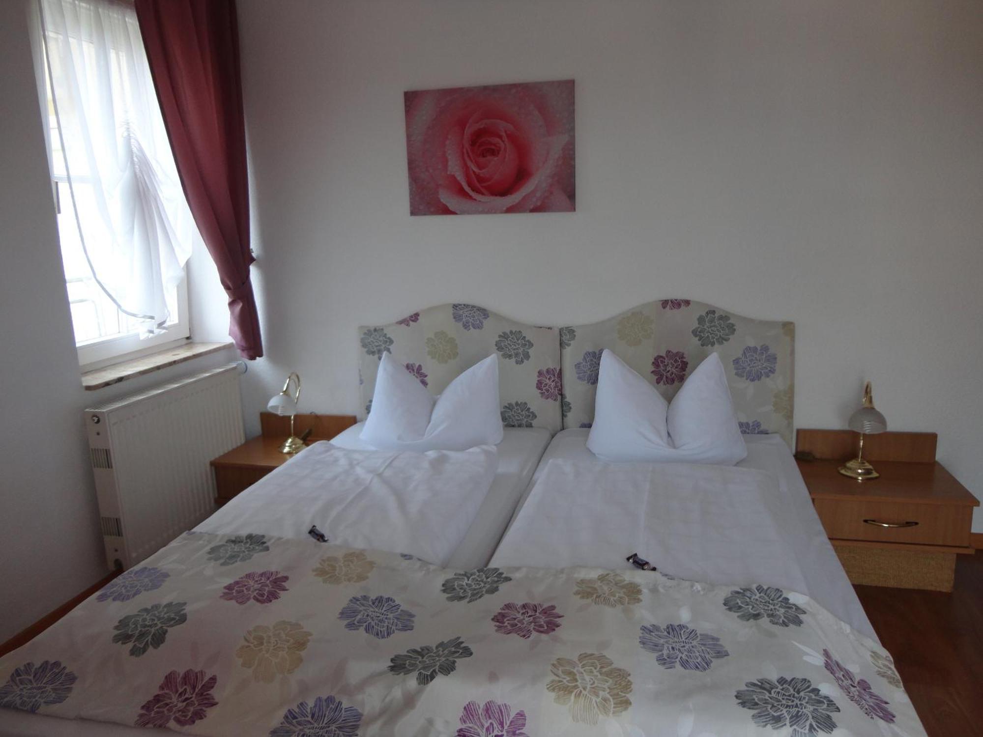 דיפולדיזוואלדה Hotel Am Schloss חדר תמונה